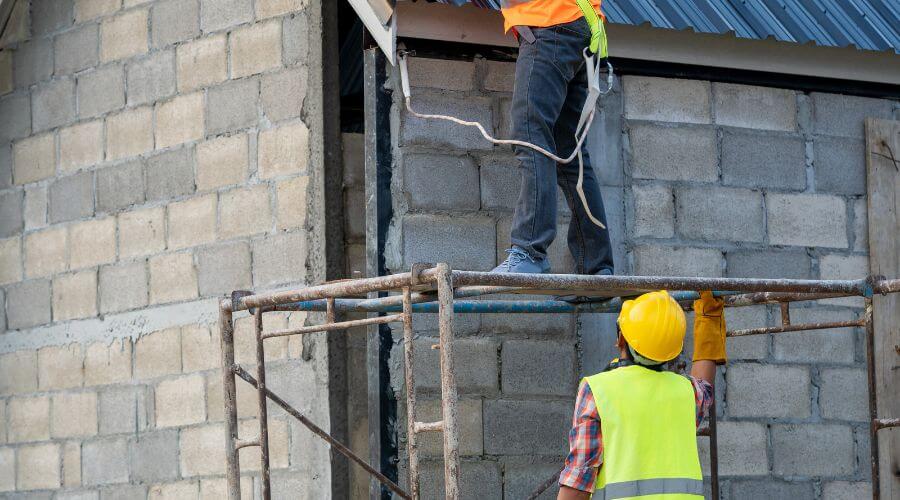 Expert top industrial roofings services in Berwick, IA